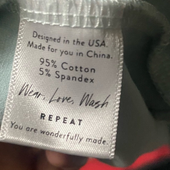 SweetH oney Long Sleeve Onesie               🌵 18 Months - Picture 5 of 7